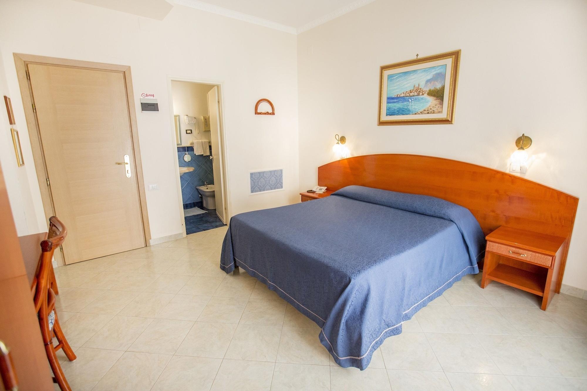 Hotel Mediterraneo Cefalu Luaran gambar