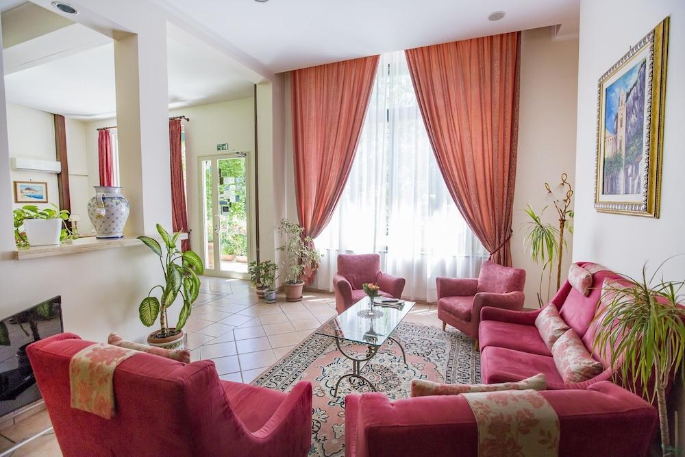 Hotel Mediterraneo Cefalu Luaran gambar