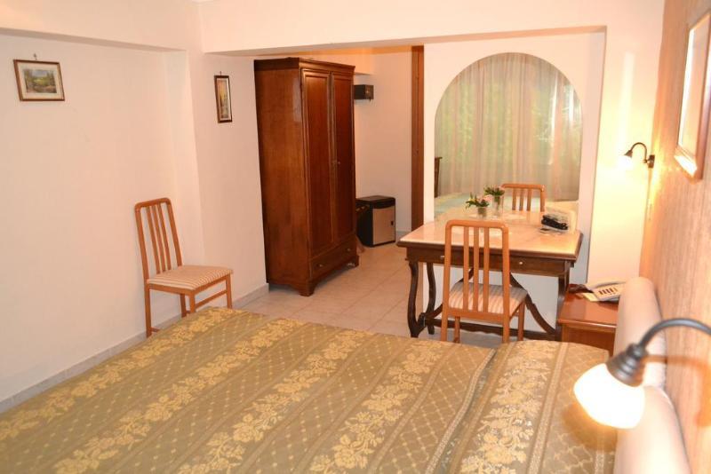 Hotel Mediterraneo Cefalu Luaran gambar