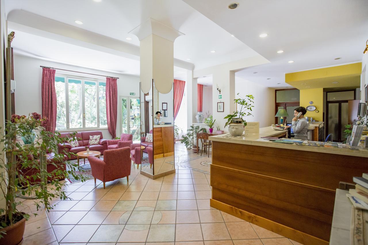 Hotel Mediterraneo Cefalu Luaran gambar