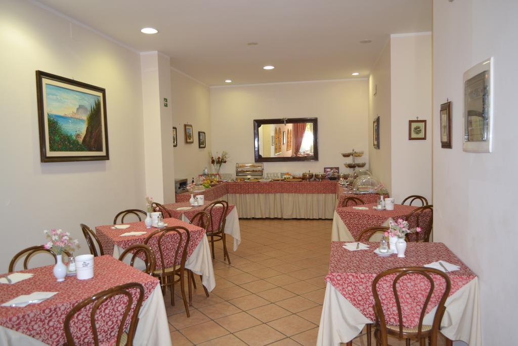 Hotel Mediterraneo Cefalu Luaran gambar